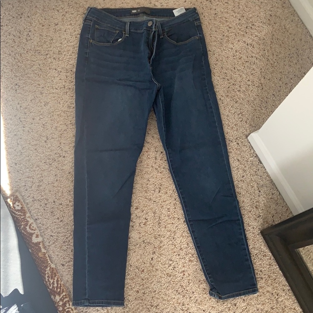 Levi size 31 blue skinny jean